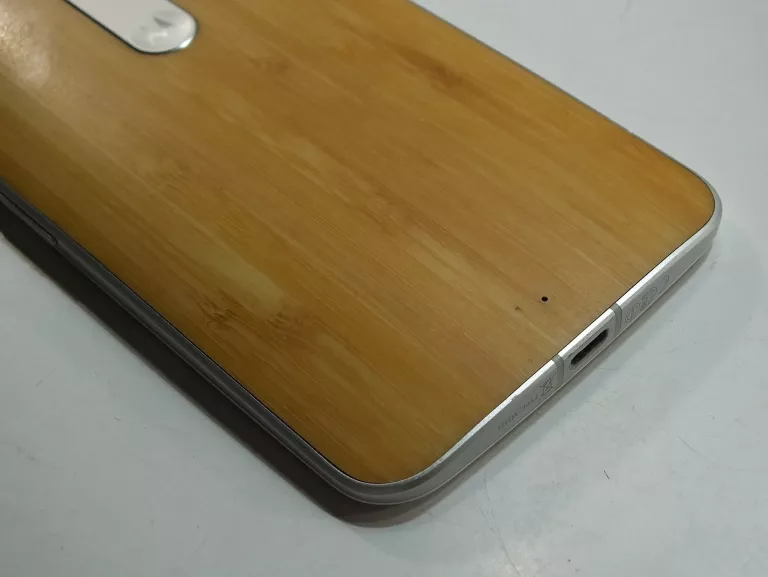 MOTOROLA MOTO X STYLE 3GB/32GB/AND7/ SŁABA BATERIA
