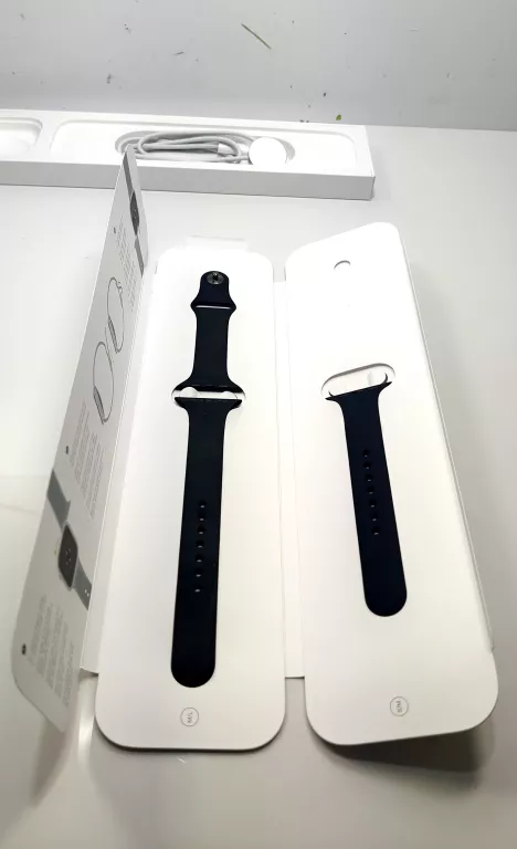 APPLE WATCH SERIES 8 45MM MID ALU GPS MNP13WB/A