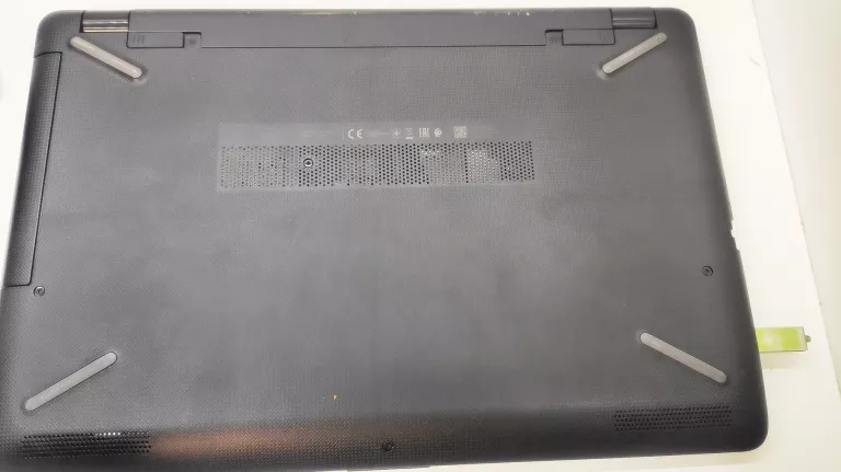 LAPTOP HP 15-RA070NW 4GB/500GB ZASILACZ