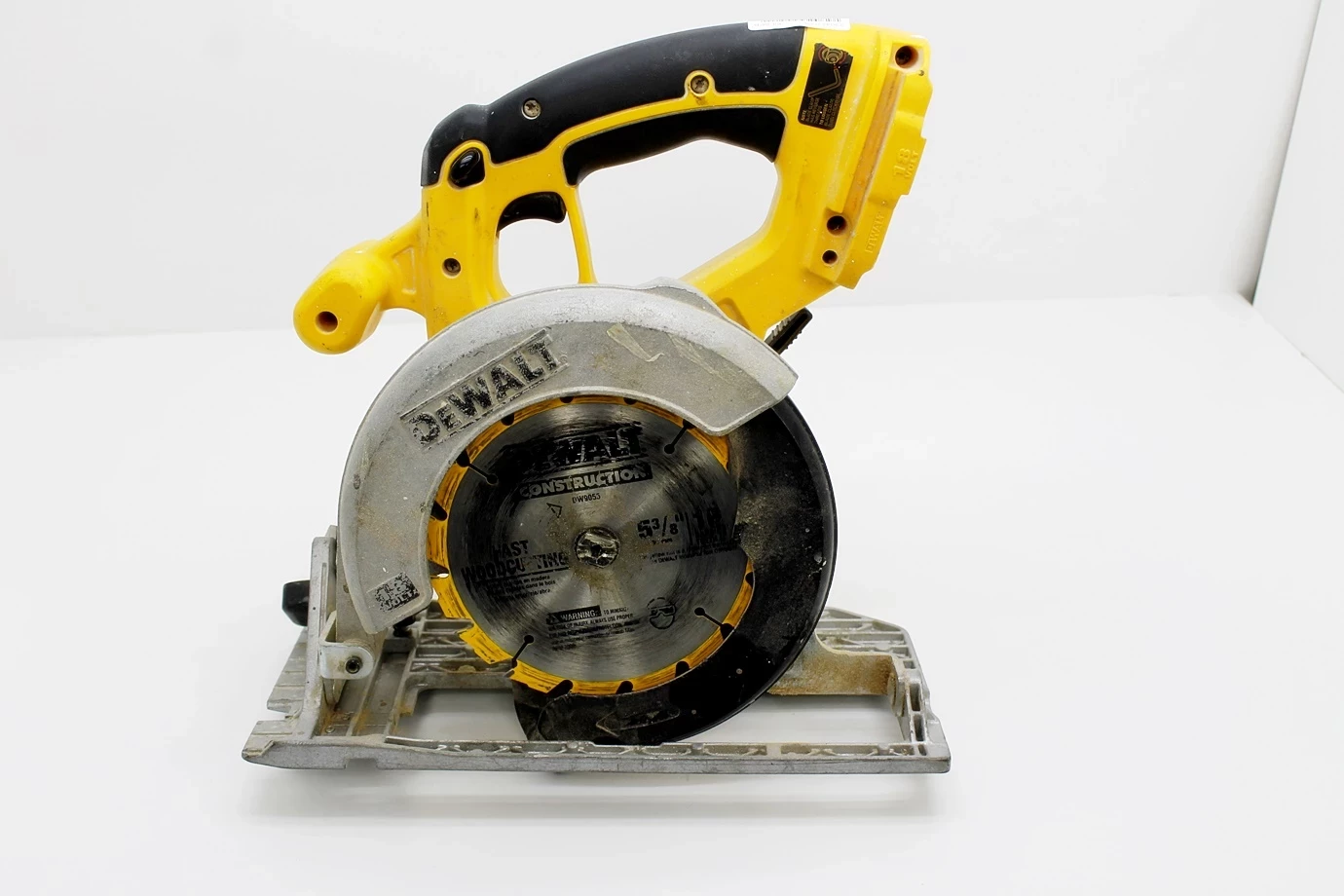 pila-tarczowa-dewalt-dc390-18v-body-nalkowskich-108-sj-lublin