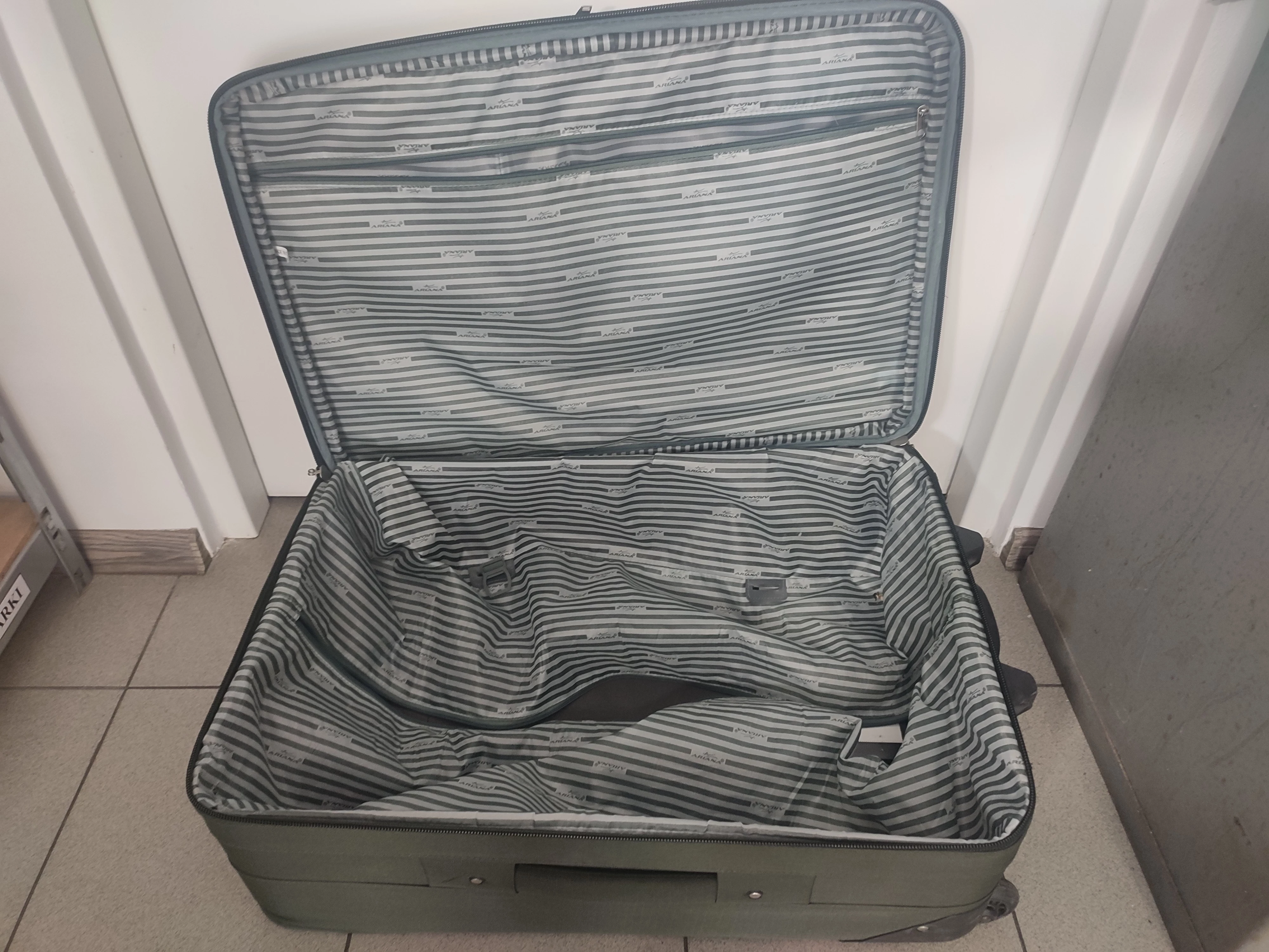 walizka-ariana-kod-producenta-limei