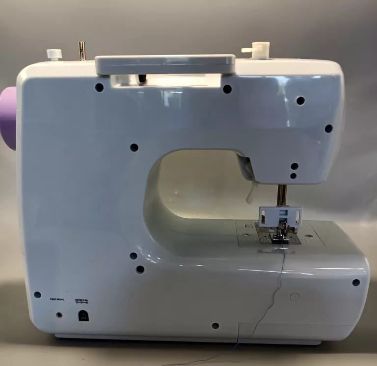 maszyna-do-szycia-lucznik-lena-2019-ean-gtin-5902022183943