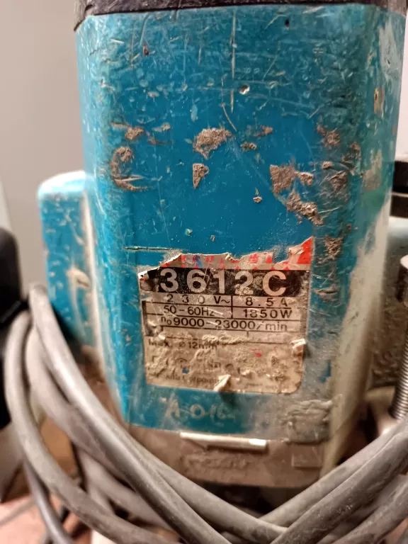 MAKITA 3612C FREZARKA