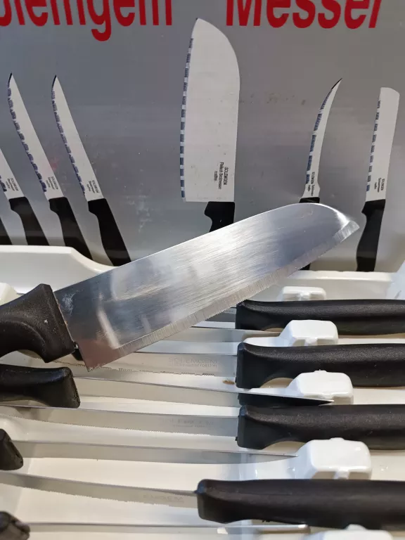 ZESTAW 10 NOŻY KUCHENNYCH / SOLEMGEM MESSER