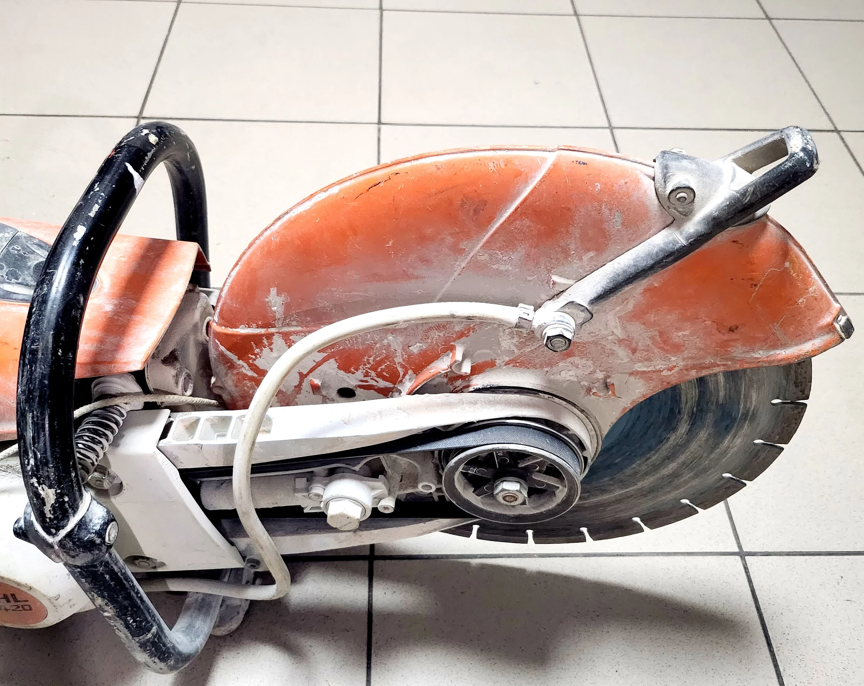 pila-przecinarka-spalinowa-do-betonu-stihl-ts420-przeznaczenie-do-betonu