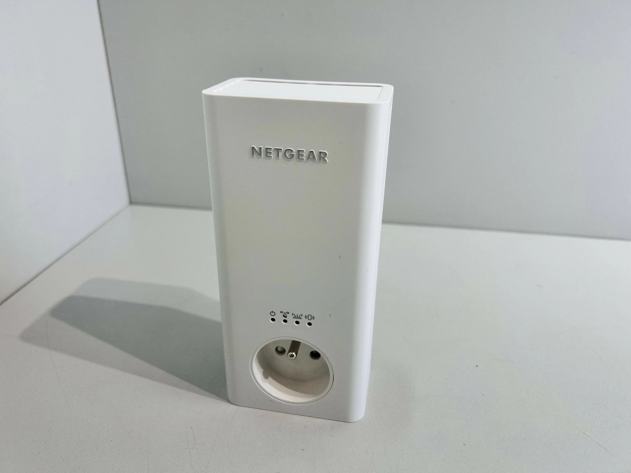 transmiter-sieciowy-netgear-ex6470-ac1900-opis-model-ex6470