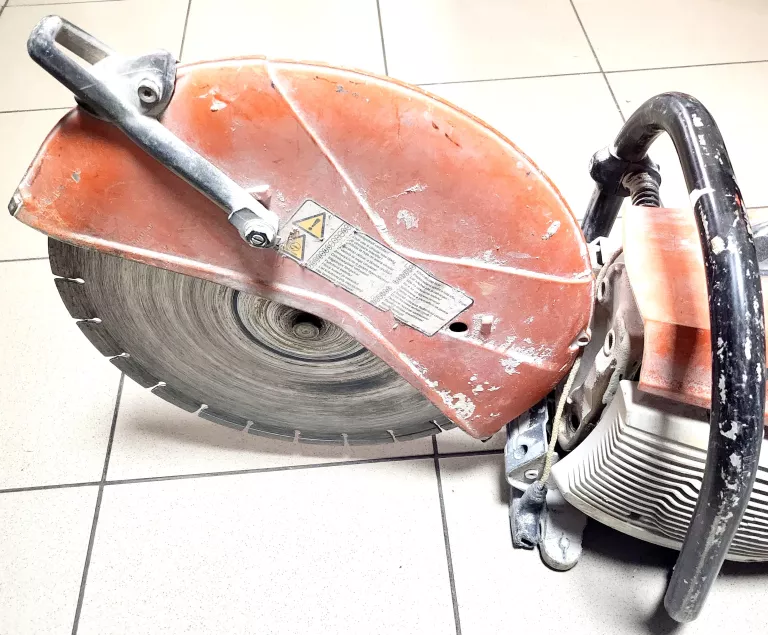 pila-przecinarka-spalinowa-do-betonu-stihl-ts420-kod-producenta-420