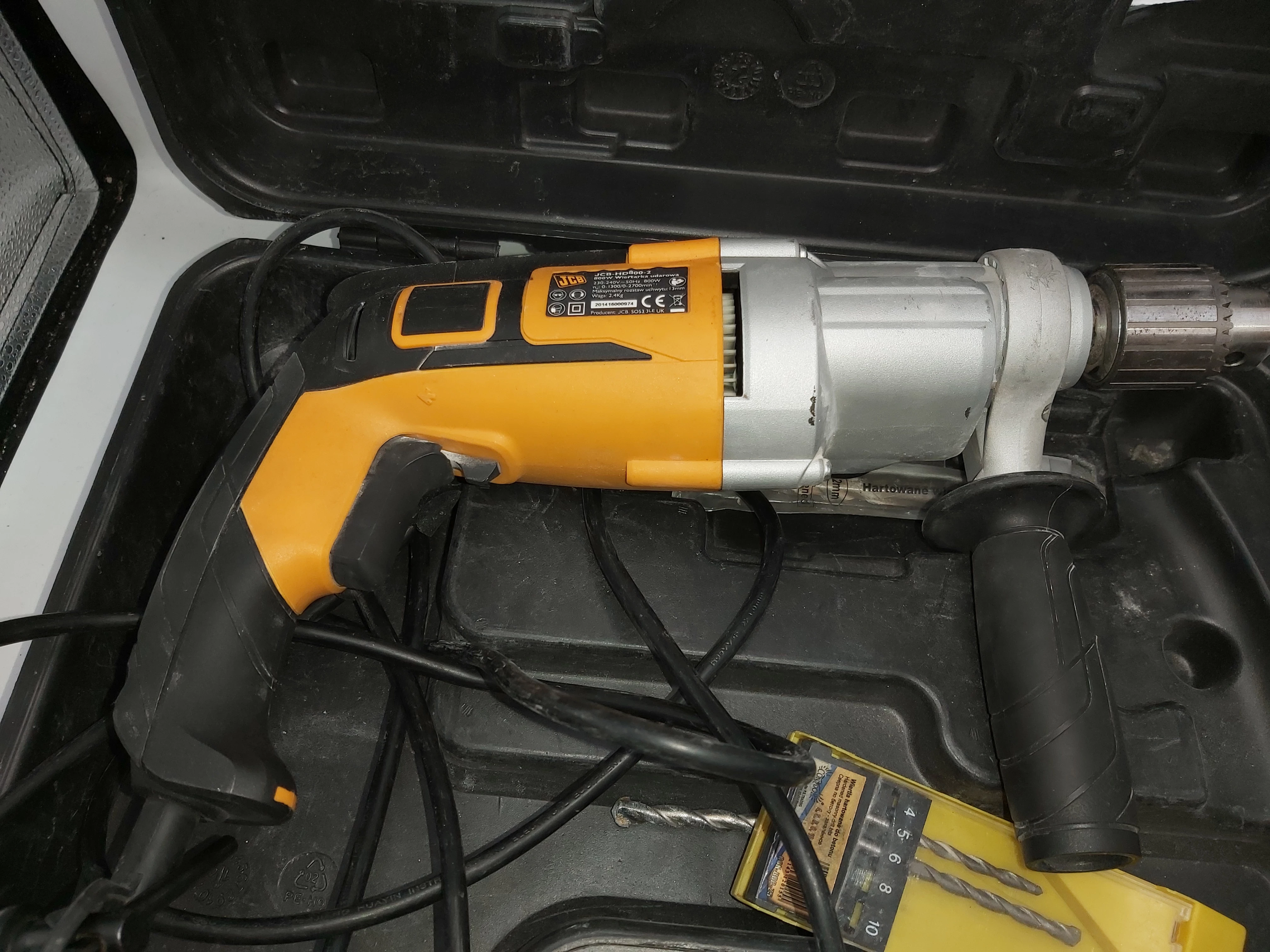 wiertarka-udarowa-jcb-hd800-2-800w-walizka-ean-gtin-5052931452187