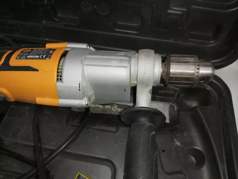 wiertarka-udarowa-jcb-hd800-2-800w-walizka-waga-wiertarki-2