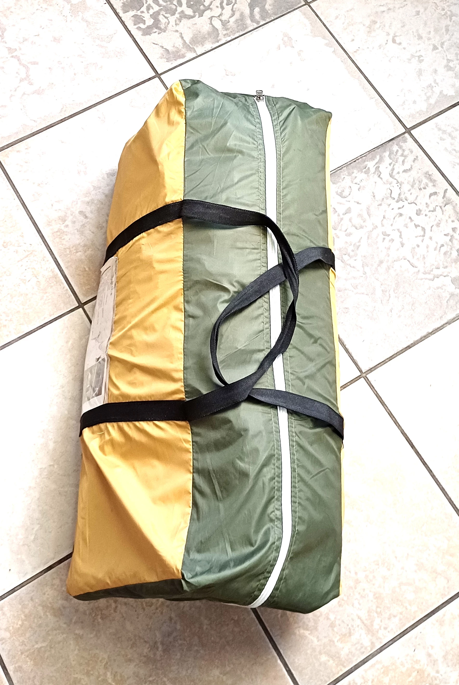 namiot-6-os-visavis-abarqs-clif-6-3000mm-2-komory-rodzaj-inny