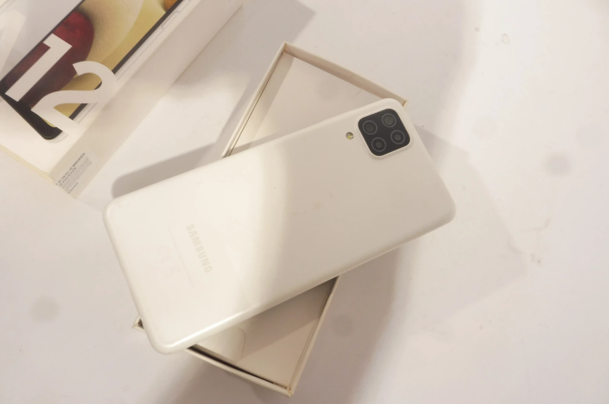 telefon-samsung-a12-pudelko-przekatna-ekranu-65