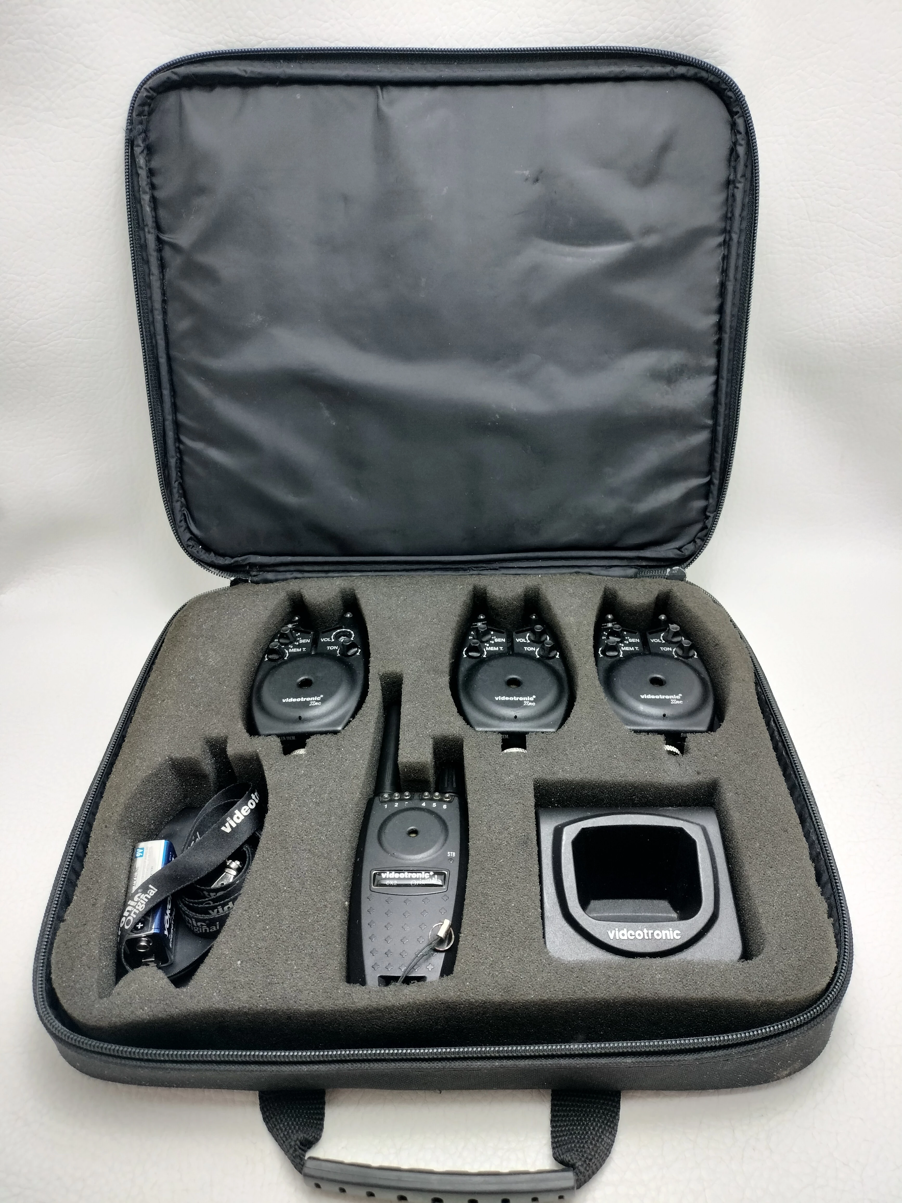 zestaw-sygnalizatorow-31-videotronic-cx2-xrc-stan-uzywany