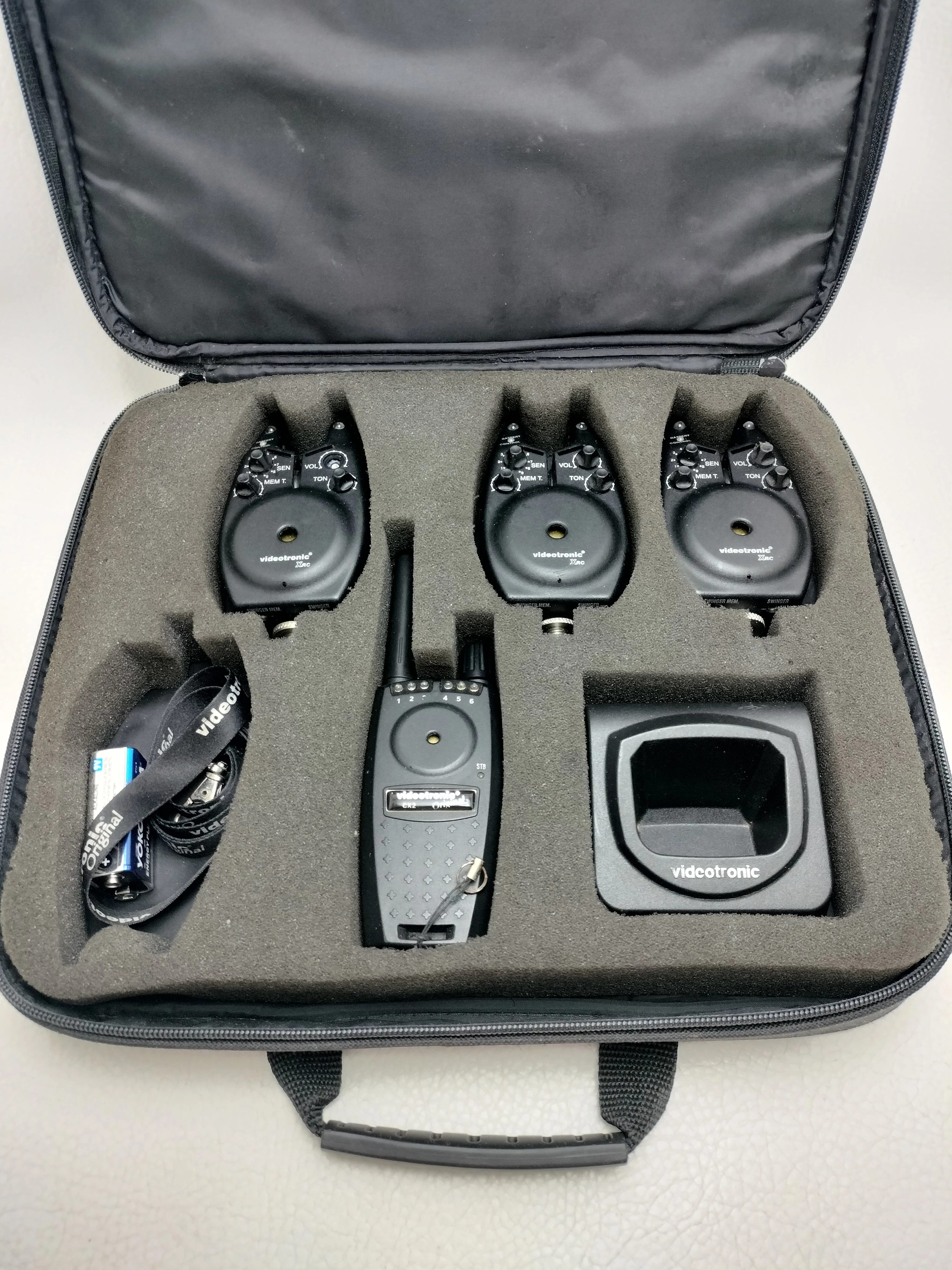 zestaw-sygnalizatorow-31-videotronic-cx2-xrc-powst-wielkopolskich-2-gostyn