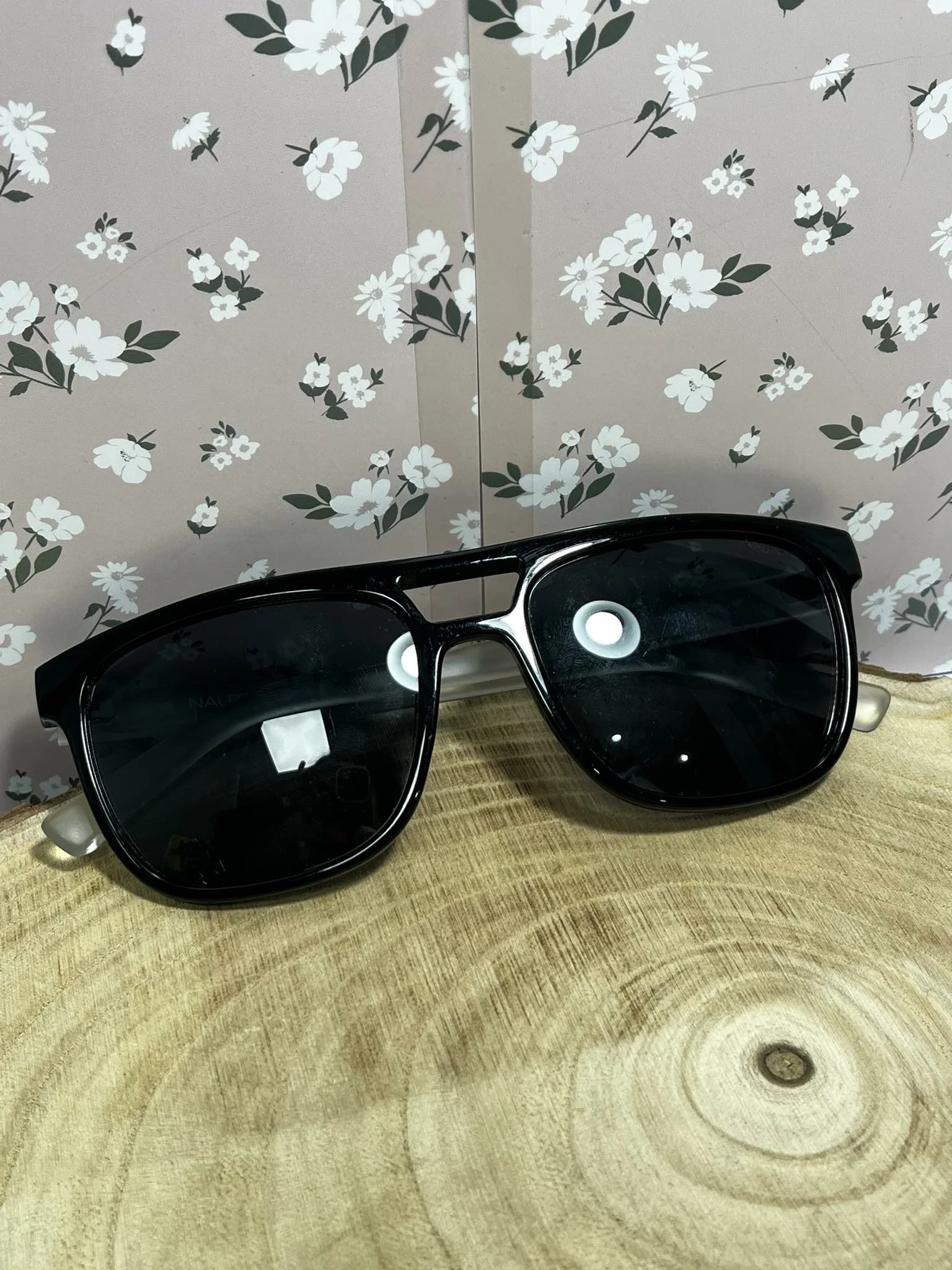 okulary-nautica-polarized-n3633sp-001-5617-145-marka-nautica