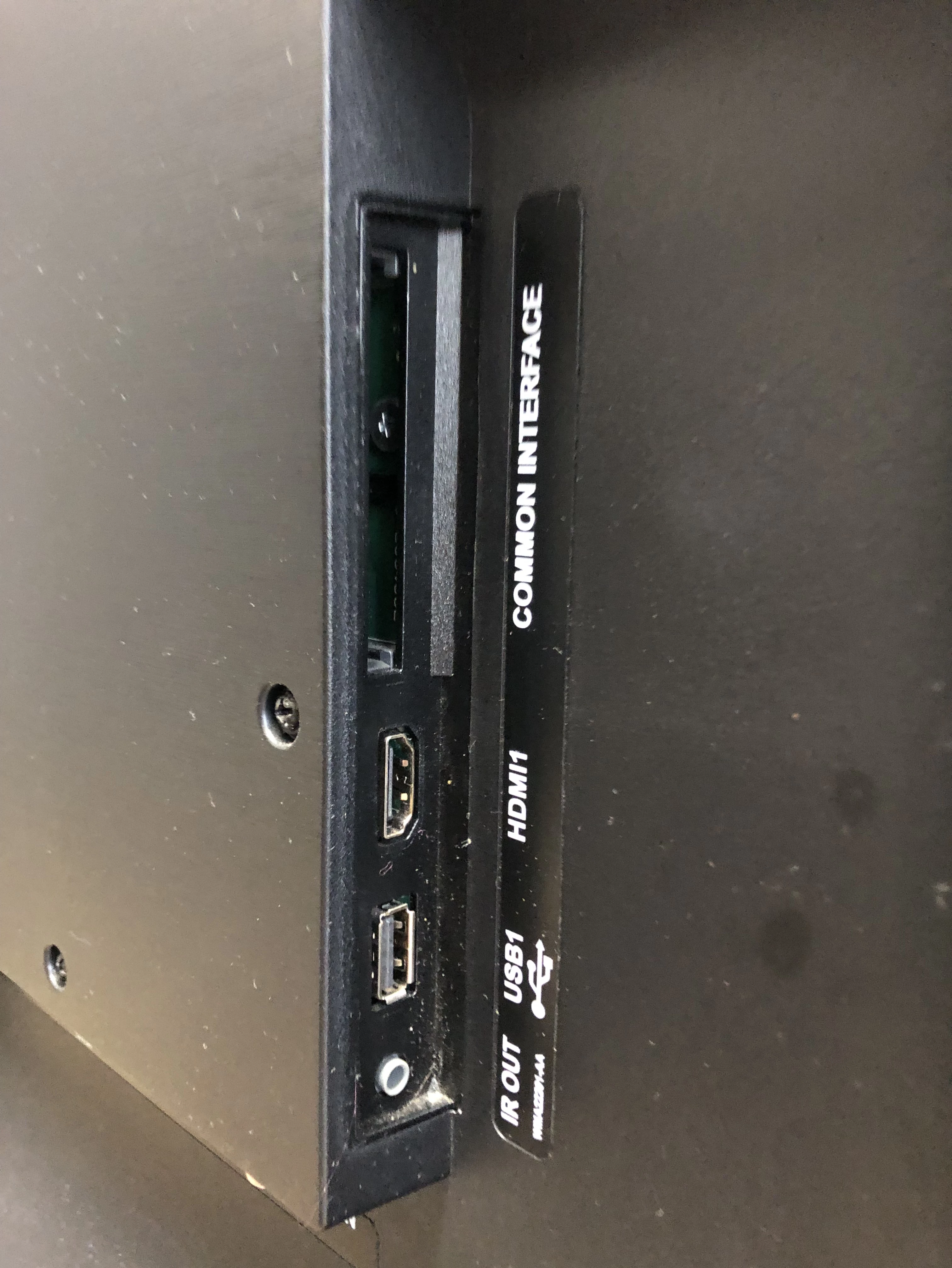 telewizor-grundig-50-gub-7022-kod-producenta-gub-7022-fire-tv-edition