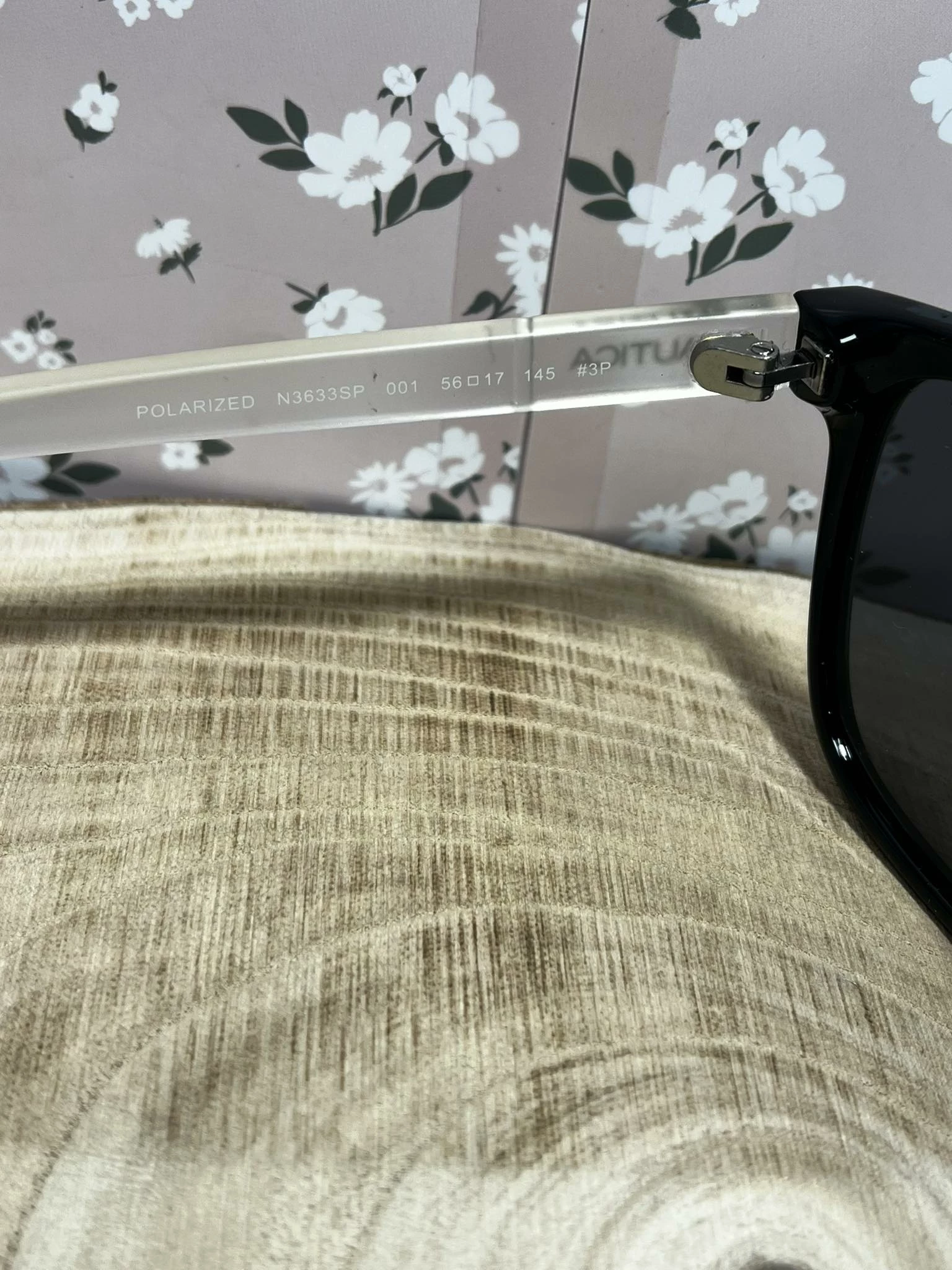 okulary-nautica-polarized-n3633sp-001-5617-145-material-oprawki-plastik