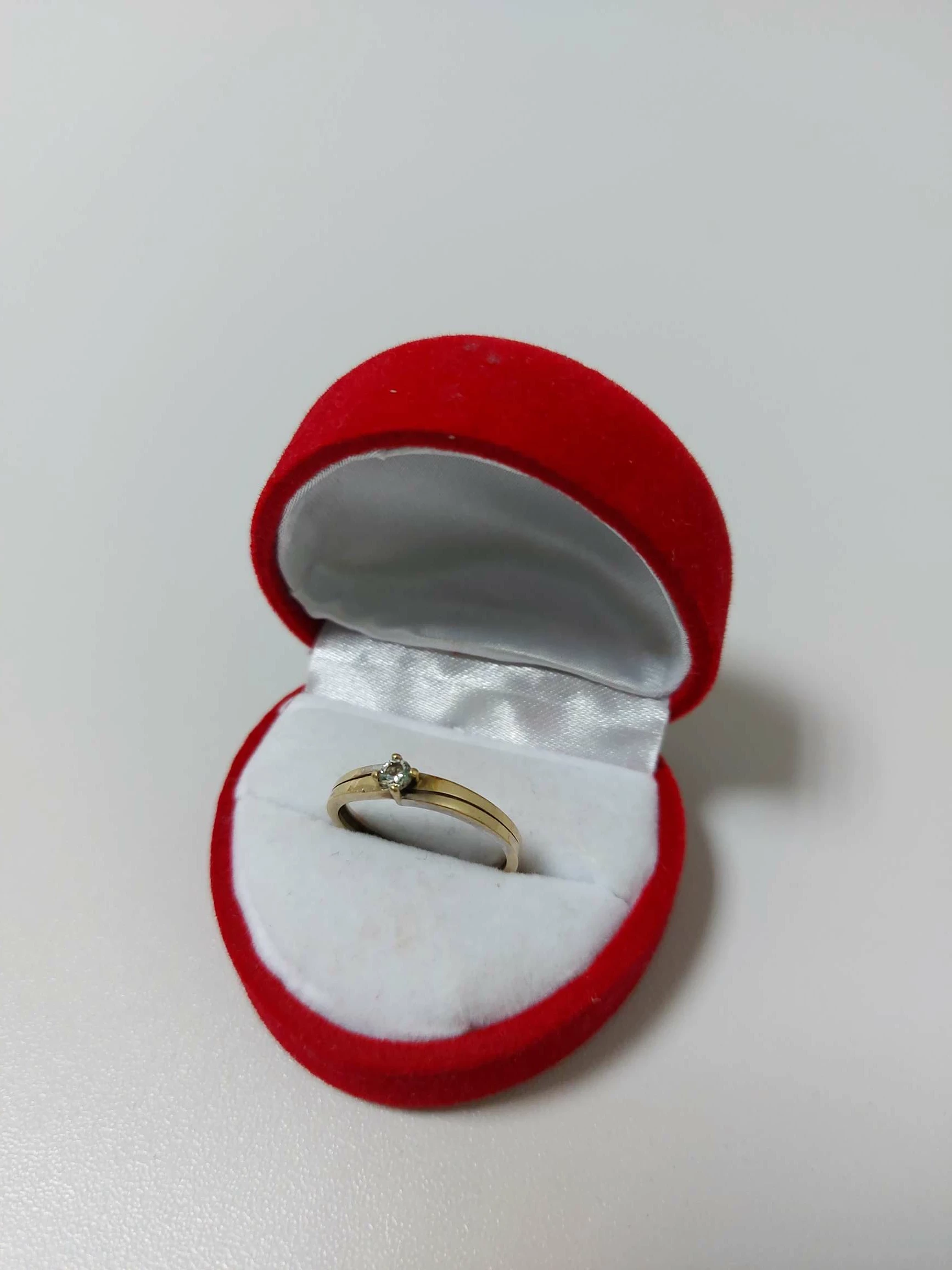 zloty-pierscionek-375-144g-rozmiarsrednica-wew-mm-372-12