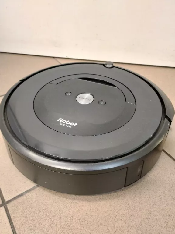 ODKURZACZ IROBOT ROOMBA E5