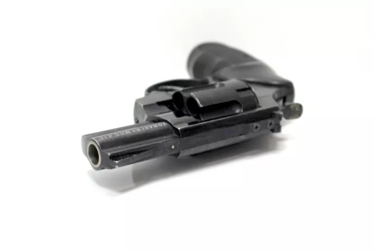 pistolet-na-kule-gumowe-zoraki-r1-mod-k10-uszko-marka-umarex