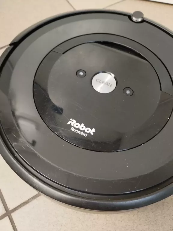 ODKURZACZ IROBOT ROOMBA E5