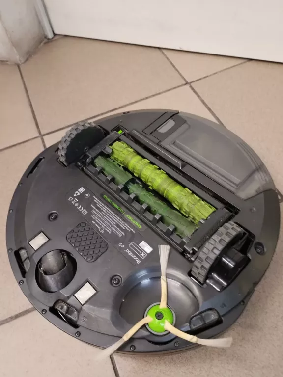 ODKURZACZ IROBOT ROOMBA E5