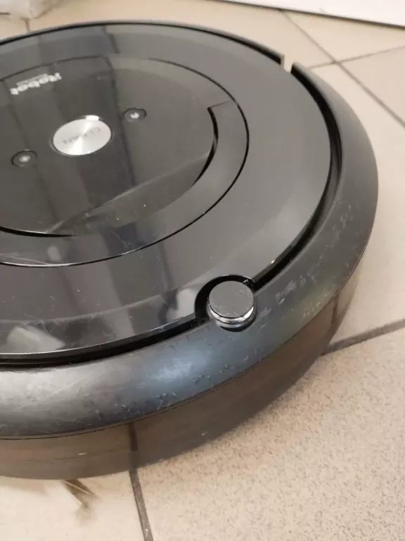 ODKURZACZ IROBOT ROOMBA E5