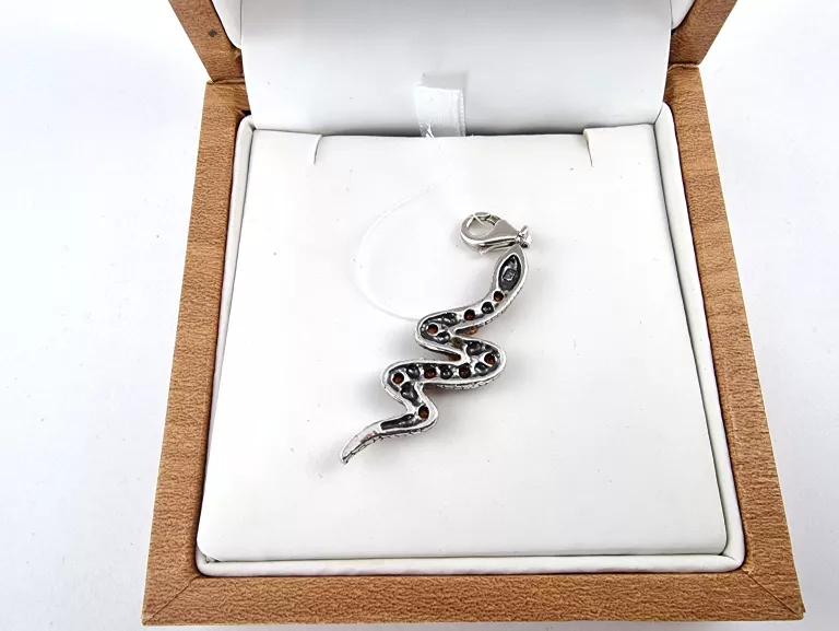 piekna-srebrna-zawieszka-waz-pr925-4g-rodzaj-2205-2