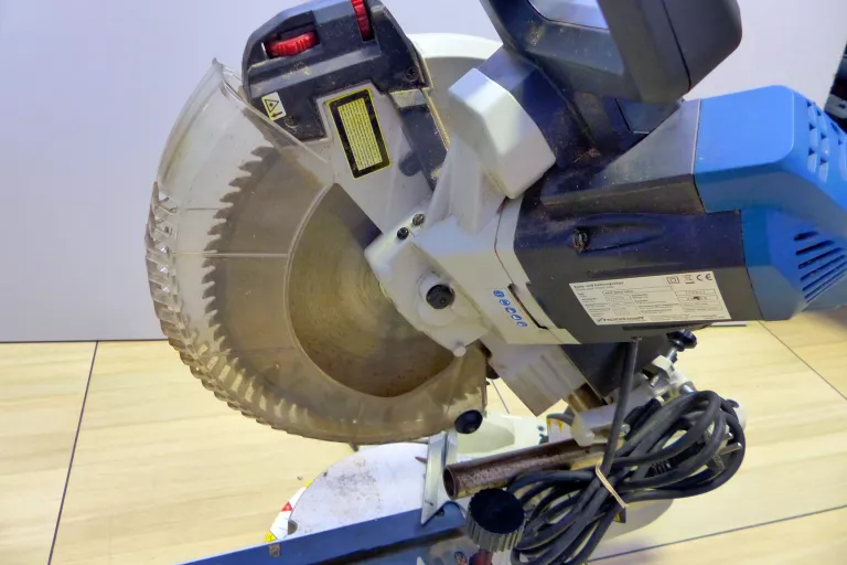 ukosnica-pila-tarczowa-holzkraft-kgz-3050-vario-stan-uzywany