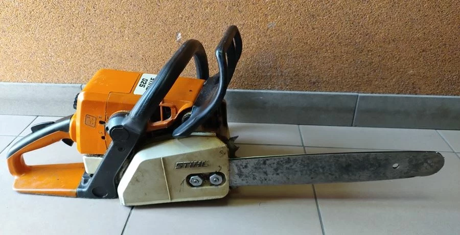 pila-spalinowa-stihl-025-marka-stihl