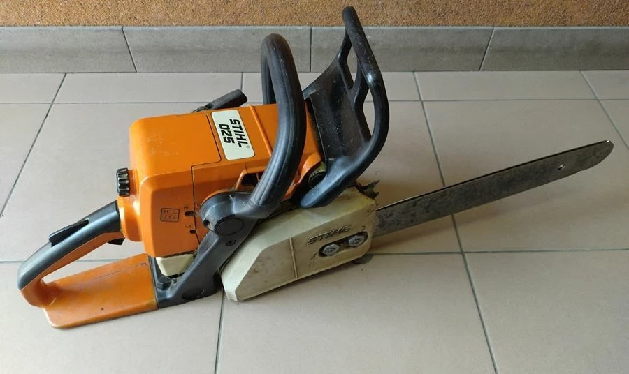 pila-spalinowa-stihl-025-kod-producenta-025