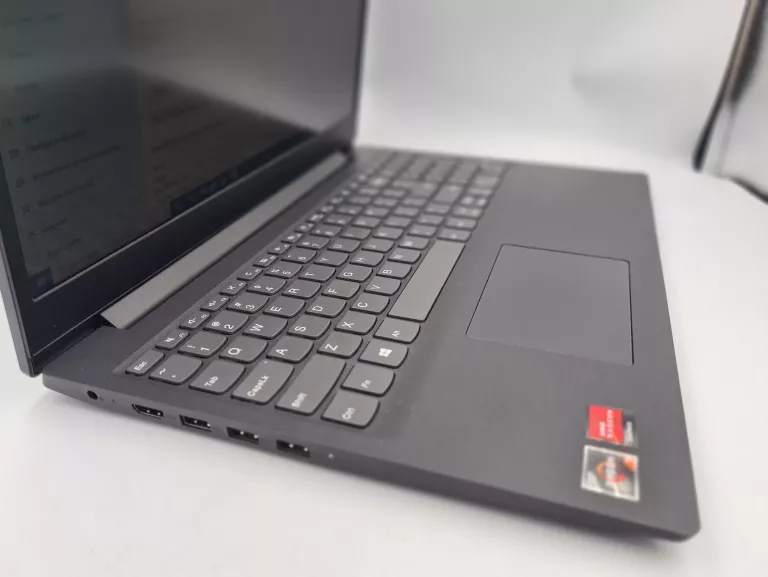 laptop-lenovo-v15-ada-ryzen-3-20gb-ram-512ssd-stan-uzywany