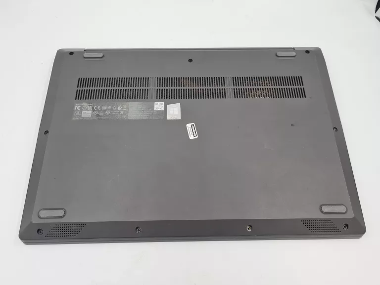 laptop-lenovo-v15-ada-ryzen-3-20gb-ram-512ssd-seria-procesora-amd-ryzen-3