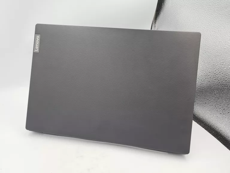 laptop-lenovo-v15-ada-ryzen-3-20gb-ram-512ssd-rozdzielczosc-px-1920-x-1080