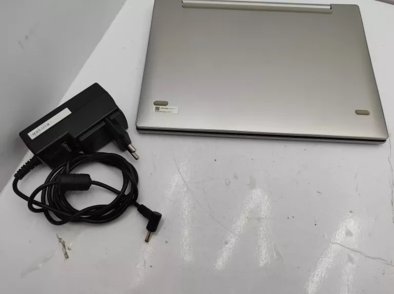 LAPTOP LENOVO 80FX ATOM X5/WIN10/4GBRAM/HD/60GB