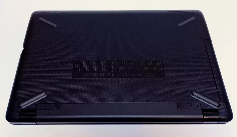 LAPTOP HP 15 15-RA048NW / CELERON / 8GB / 256 SSD