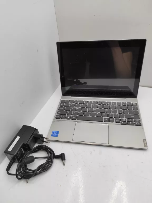 LAPTOP LENOVO 80FX ATOM X5/WIN10/4GBRAM/HD/60GB