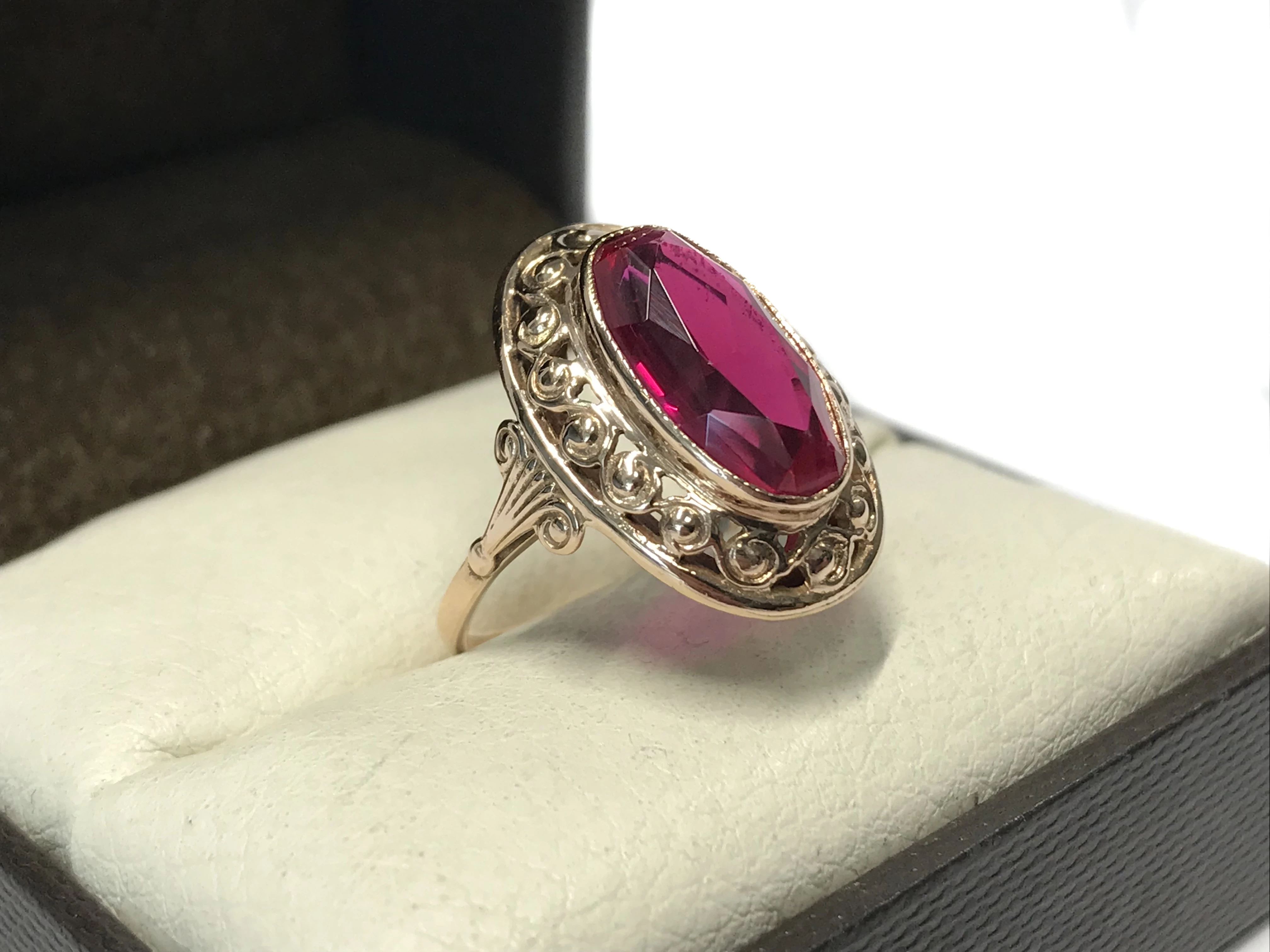 zloty-pierscionek-14k-524g-stan-uzywany