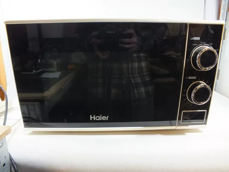 MIKROFALA HAIER HGN-2070M