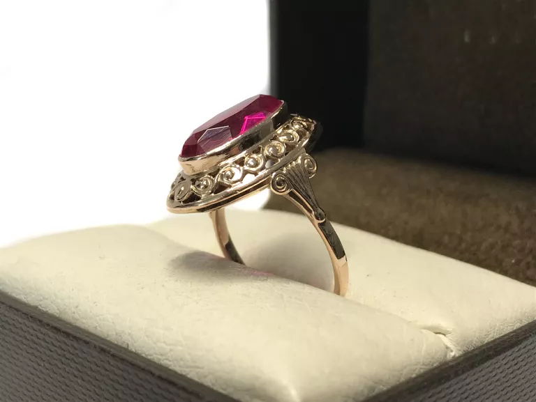 zloty-pierscionek-14k-524g-rodzaj-wyrob-jubilerski