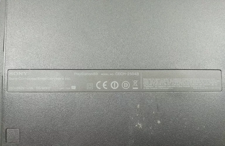 konsola-sony-playstation-3-ps3-320gb-1-pad-liczba-kontrolerow-w-zestawie-3