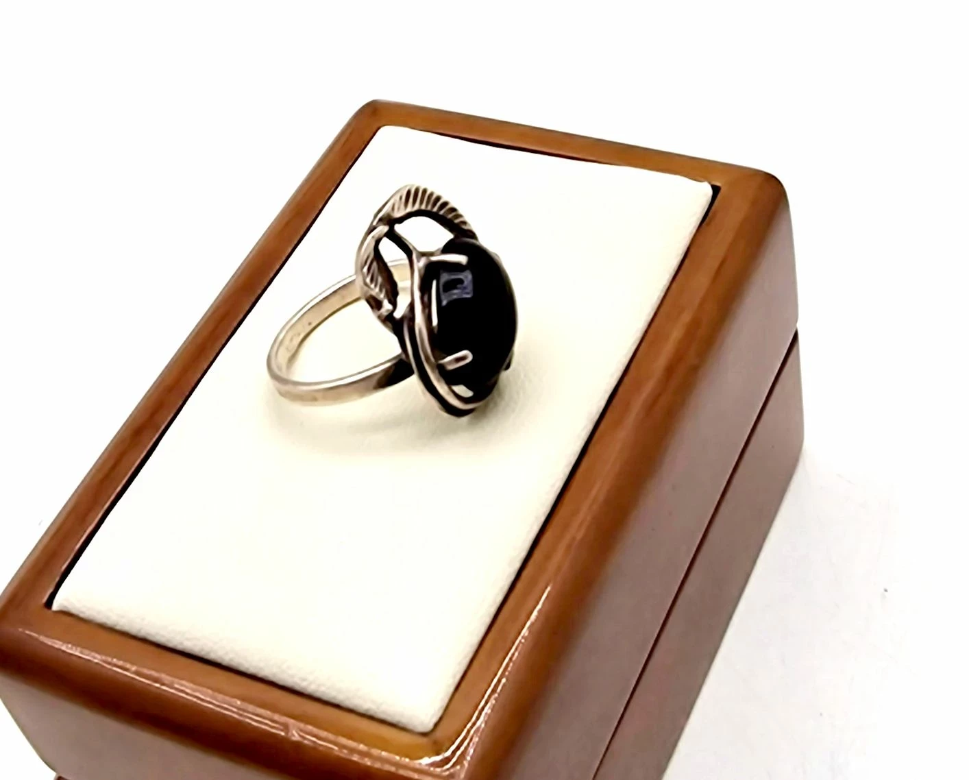 srebrny-pierscionek-875-421g-rodzaj-2205-16