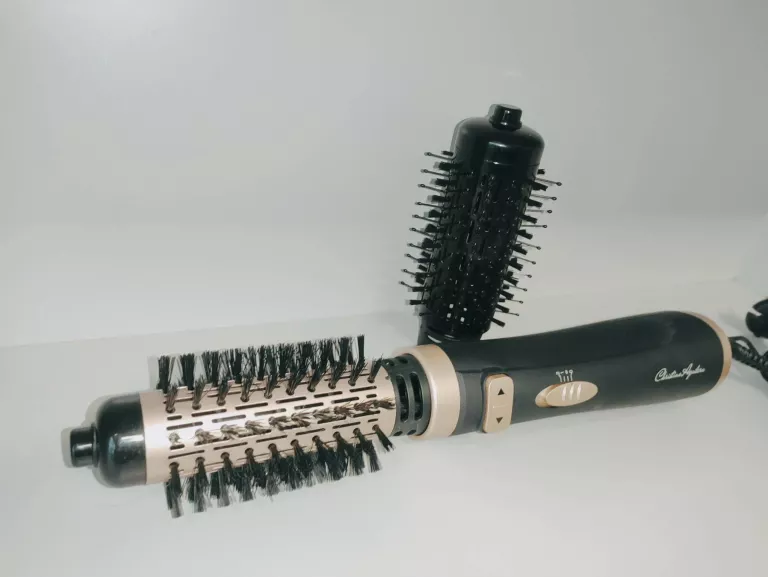 szczotka-do-stylizacji-christina-aguilera-chc-33-liczba-predkosci-nadmuchu-2