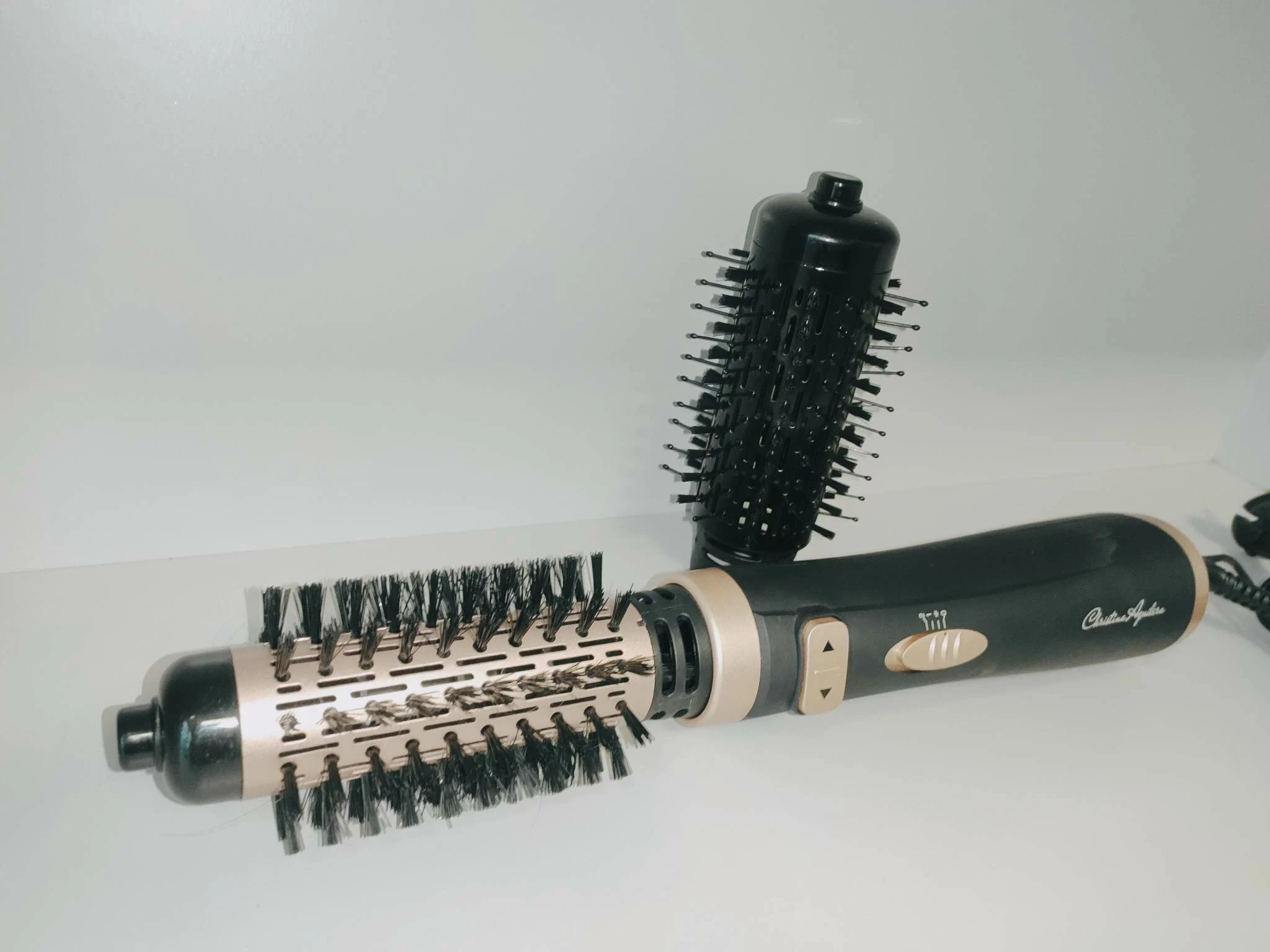 szczotka-do-stylizacji-christina-aguilera-chc-33-liczba-predkosci-nadmuchu-2