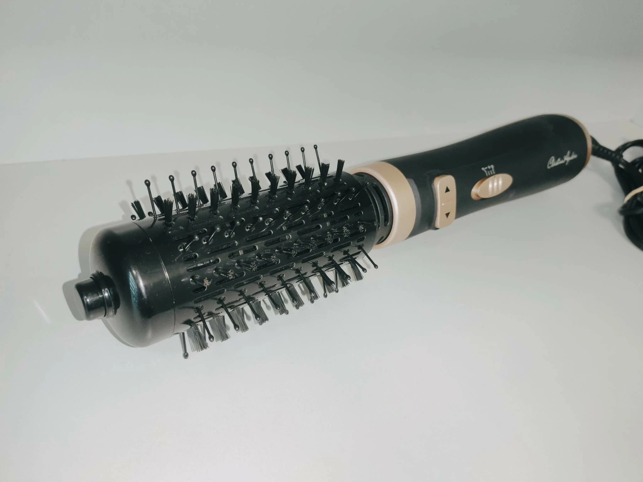 szczotka-do-stylizacji-christina-aguilera-chc-33-moc-1000