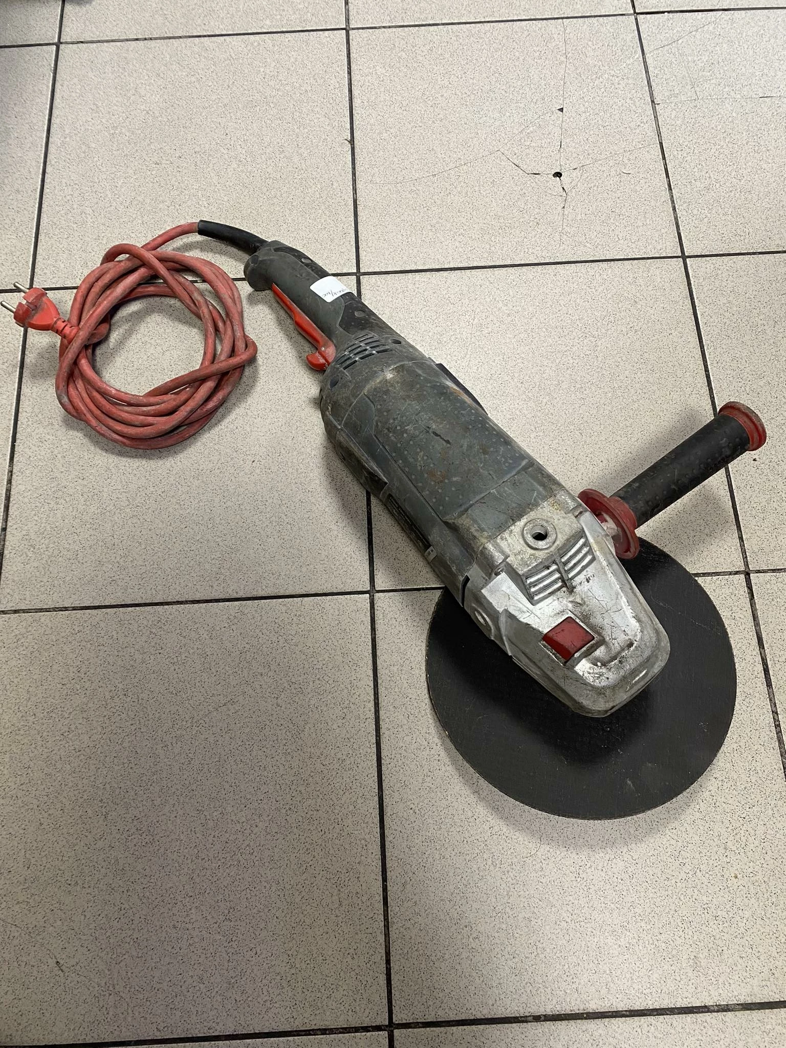 szlifierka-katowa-graphite-59g207-2350w-zdunska-49-lowicz