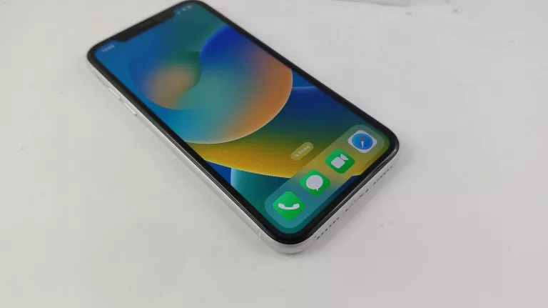 APPLE IPHONE XR 64GB PUDEŁKO BATERIA 83%