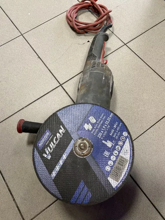 szlifierka-katowa-graphite-59g207-2350w-product-id-8d4470b4-8fdd-4011-99c7-a74e34b3676d