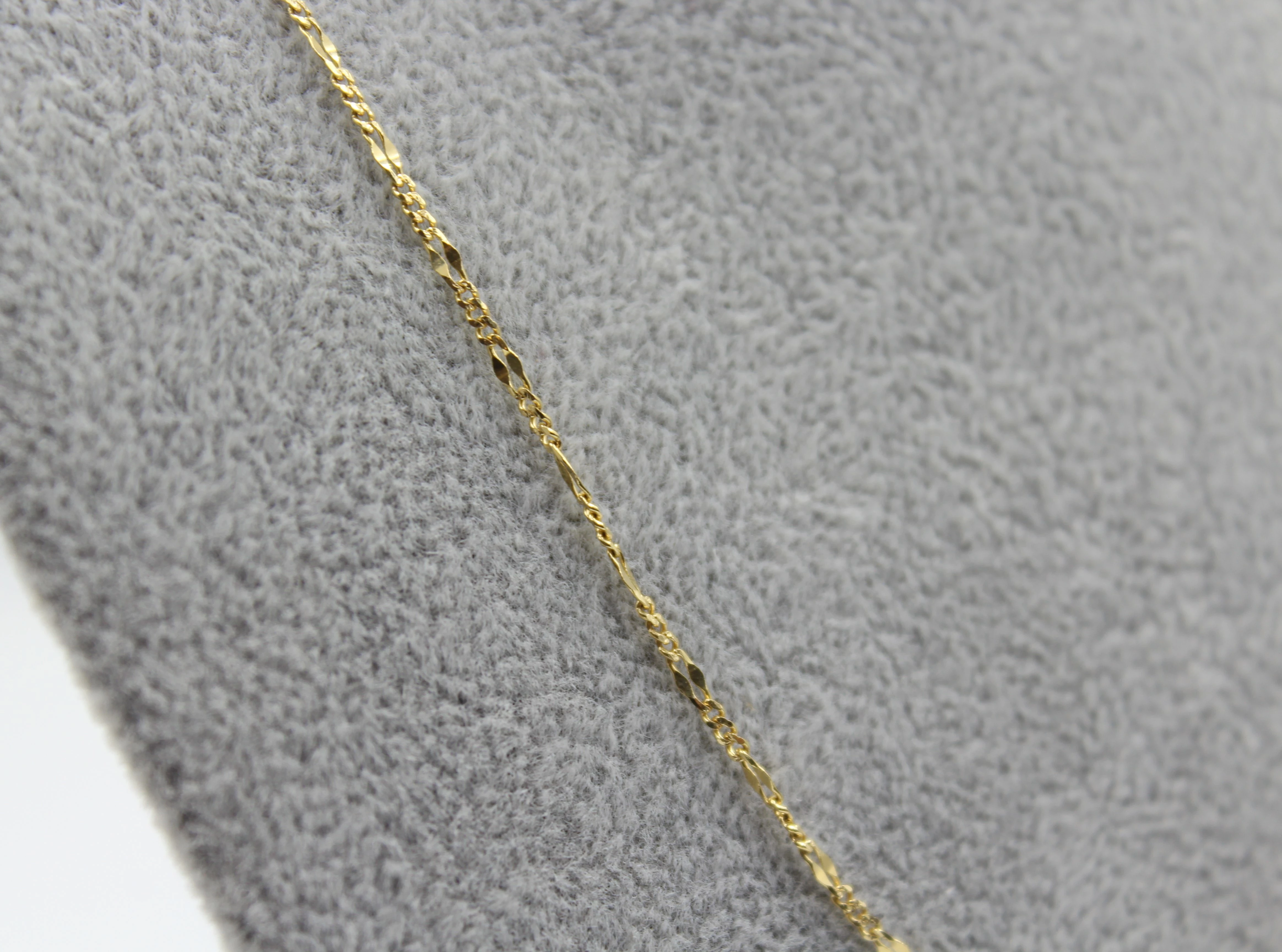 elegancki-zloty-lancuszek-49-cm-14k-224gr-marka-bez-marki