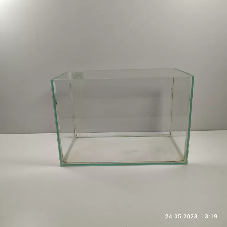 AKWARIUM 32 CM X 22 CM X18 CM-RYBKI/CHOMIK