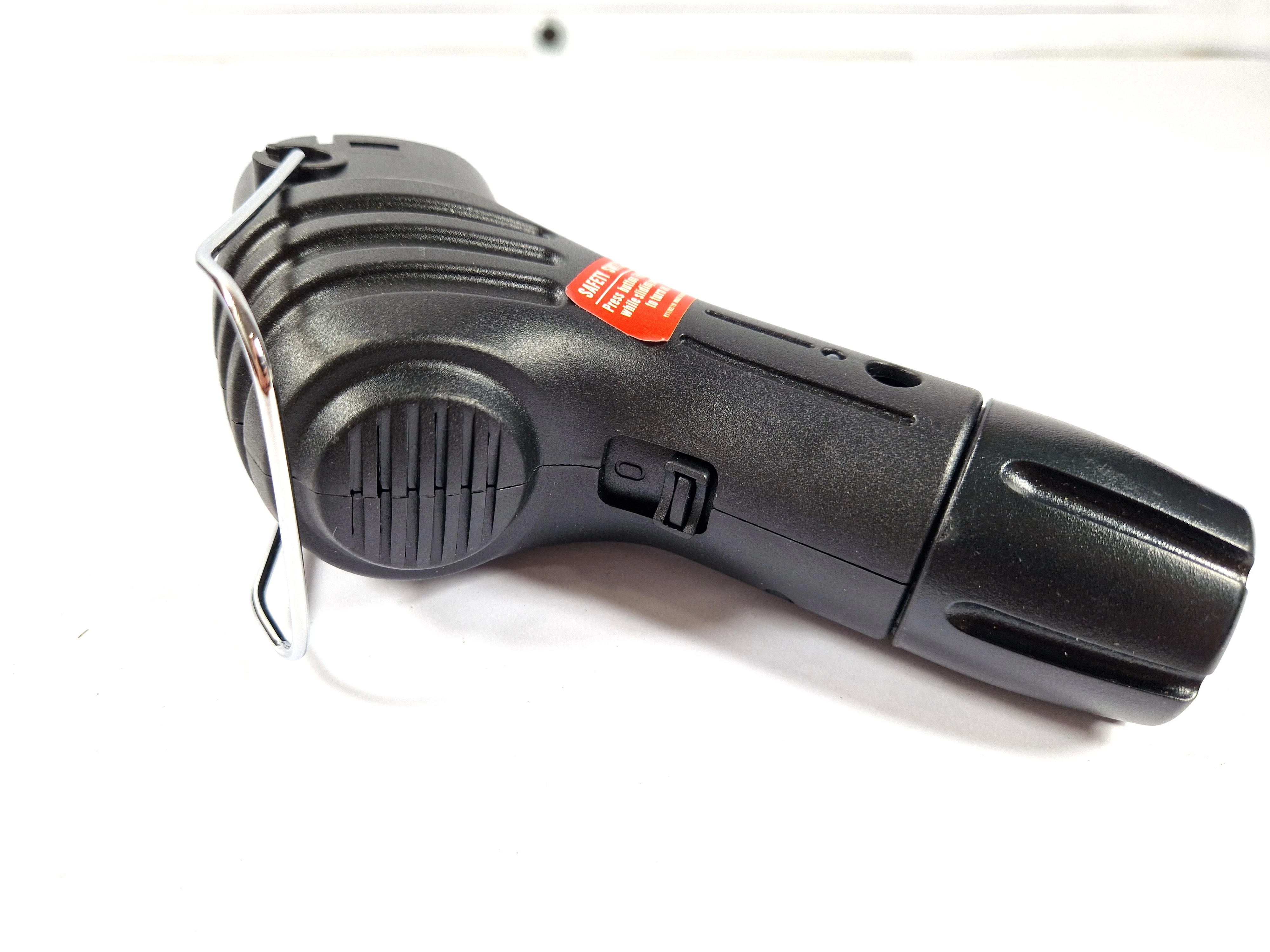 podkaszarka-elektryczna-wei-xiang-zasilanie-elektryczne